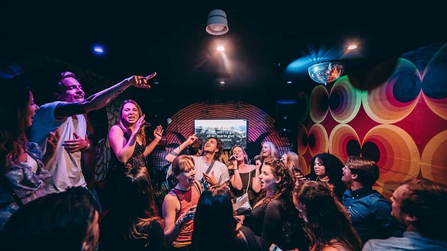 #1 Benidorm Club Crawl with Free Drinks & VIP Entry - Key highlights at a glance