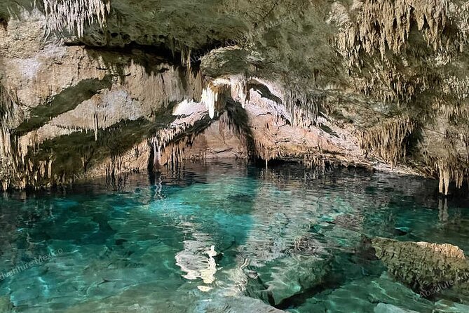2 Cenotes Private Tour – VIP Adventure with Expert Guide - Parque Dos Ojos: Mexican lunch with your guide, then more water time