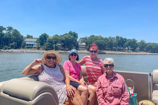 2 Hour Hilton Head Boat Rental With VIP Fireworks Viewing - Wildlife moments: dolphins and captain intel (when conditions cooperate)