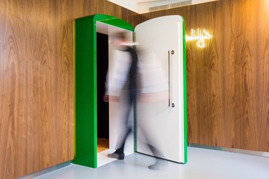 Amsterdam: Exclusive Heineken Experience VIP Tour Ticket - Your guide and your small group: why up to 10 changes the feel