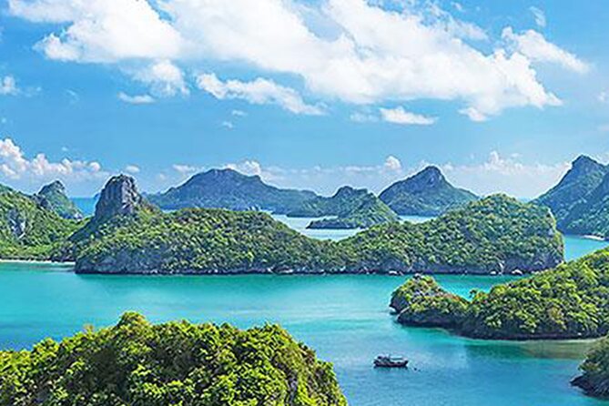 Ang Thong Marine Park Full-Day Speedboat VIP Tour - Koh Mae Ko: anchoring close to the deserted island feel