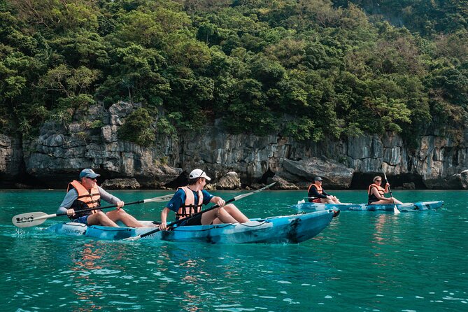 Angthong National Marine Park VIP Small Group Tour - Cruising inside the marine park: limestone cliffs for photos you’ll actually use