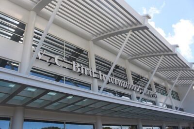 Antigua - VIP Fast Track On Arrival ONLY And Round Trip Transfer - Transfers to Antigua hotels: where this service takes you