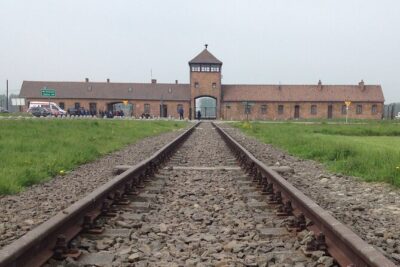 Auschwitz and Birkenau Round-Trip VIP Transport from Krakow - Entering Auschwitz: why the “main camp” block needs good pacing
