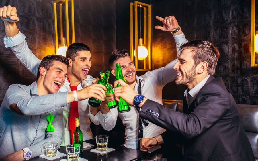 Bamberg: Bar & Club Tour with free Shots & VIP entry - Value for $34: What You’re Really Buying
