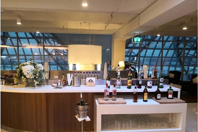 Bangkok Suvarnabhumi Airport (BKK) / Don Mueang Airport (DMK) VIP Lounge Access - Comfort, seating, and noise: why lounge “vibes” vary