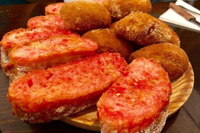 Barcelona Gothic Quarter VIP Tapas & Wine Tour - Friday to Sunday Route: Roman Wall Remnants and Catalan Gothic at Catedral del Mar