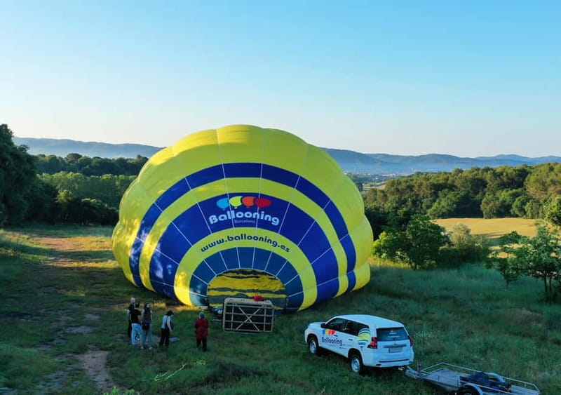 Barcelona Private VIP Balloon Flight with Pick-up Service - Montseny Natural Park Set-Up: Briefing, Inflation, and Waiting for the Right Conditions