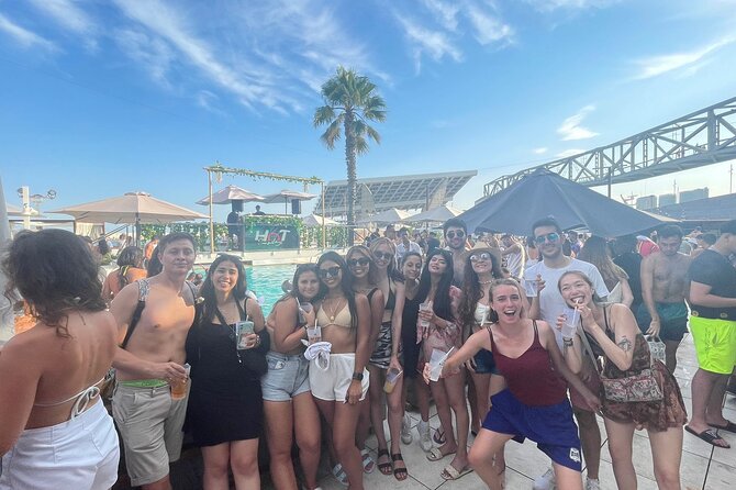Barcelona Pub Crawl by KING -The Best Party tour & VIP Club Entry - Practical tips to get the best night out of it
