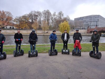 Berlin: 2-H VIP Private Guided Segway Tour - Brandenburg Gate area: a photo stop that feels like motion