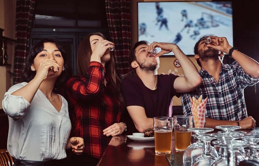 Berlin: Pub Crawl & Party with Free Shots & VIP Club Access - Key points before you go