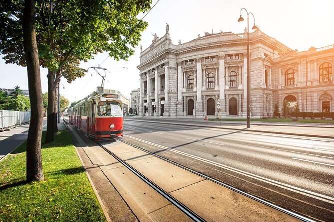 Best of Vienna Tour in TUK TUK! - Key takeaways before you book