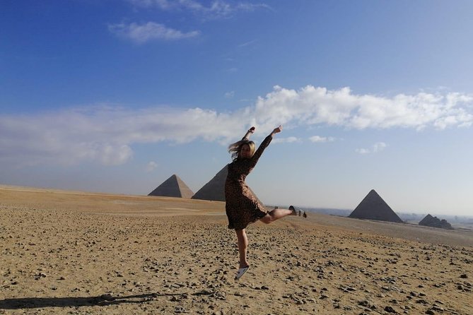Best ViP Private Tour Giza Pyramids,Sphinx, inside Pyramids - Queens Pyramids and the Plateau Overlook Photos