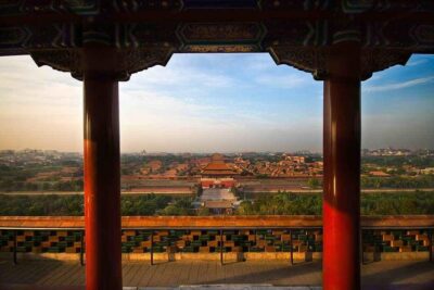 Boutique Tour: Tiananmen, Forbidden City, Mutianyu with VIP Pass - The Forbidden City: Meridian Gate to the Imperial Garden