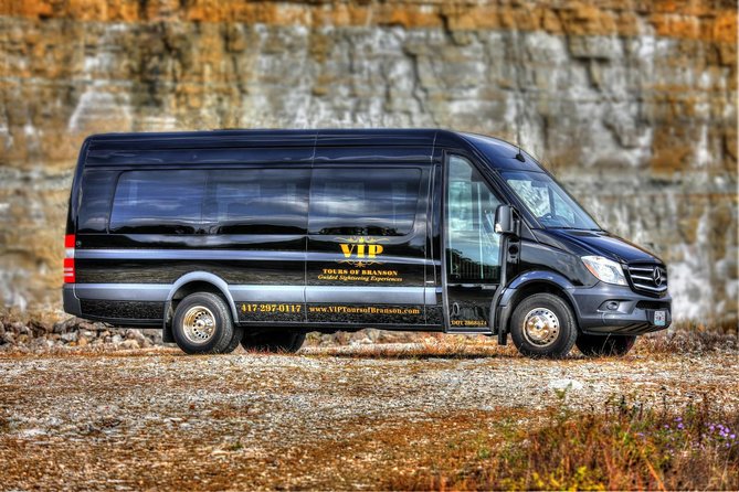 Branson VIP Wine Tasting and Dinner Tour - Small-group size: comfort, conversation, and why it changes the day