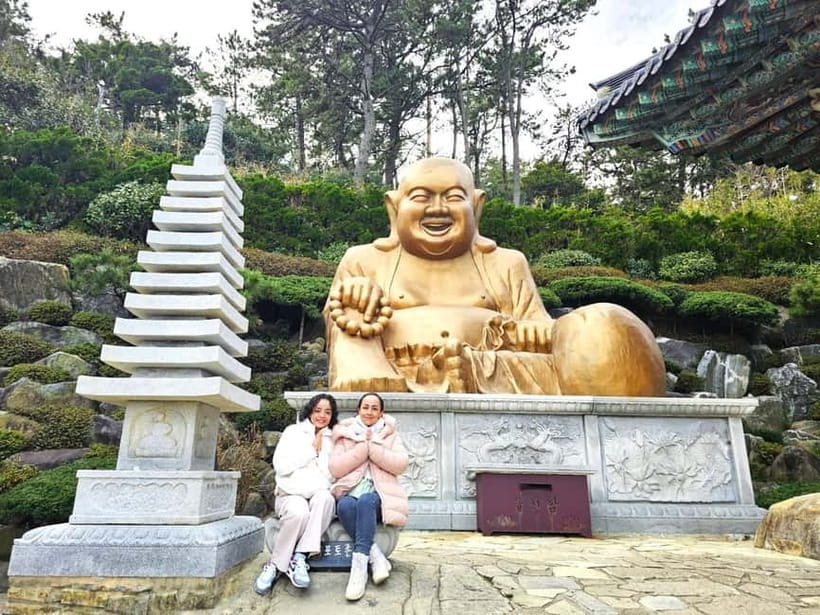 Busan: Cruise Port – Premium Small Group Tour (Max 6 Guests) - Haedong Yonggungsa Temple: wishes, sea air, and Korean comfort bites