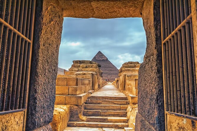Cairo &Giza VIP 8 hours tour Pyramids, Museum,expert Guide,pickup - Egyptian Museum: big time pressure, big results