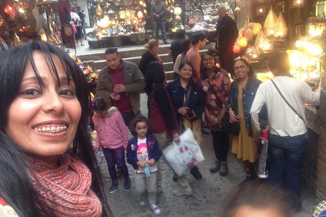 Cairo VIP Guided Tour to Khan El-Khalili Market with Lunch - Royal Perfumes and Oils: Smelling Egyptian Essentials