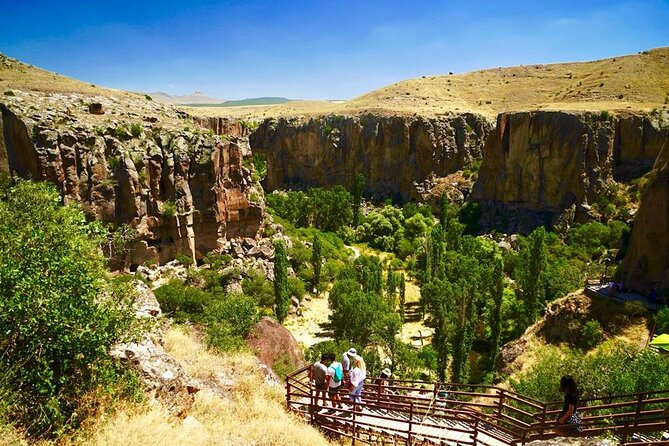 Cappadocia Green Tour with Derinkuyu Nar Lake and Ihlara Valley - Göreme Panorama: Quick Big Views Without the Fuss
