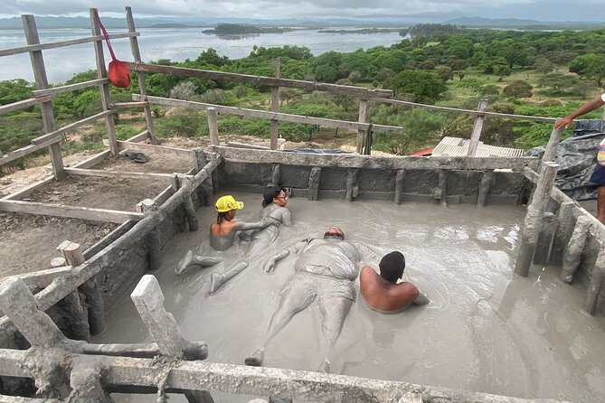 Cartagena Mud Volcano Tour — VIP Exclusive Crowd-Free Access! - Private Ride From Cartagena, Then Straight Into Totumo Mode