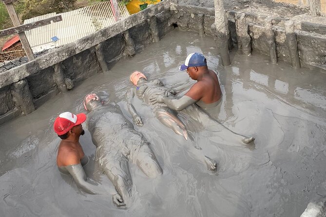 Cartagena Mud Volcano Tour — VIP Exclusive Crowd-Free Access! - The Massage and Wash-Off Phase: Relaxing, Yes—But Speak Up