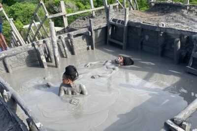 Cartagena Mud Volcano Tour — VIP Exclusive Crowd-Free Access! - The Totumo Advantage: Timing That Keeps the Mud Area Calm