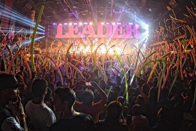 Coco Bongo Cancun Gold Member VIP Night Out by After Dark - Arrival at 8:30pm: Why Timing Makes or Breaks Your Night
