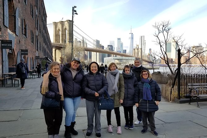 Contrasts VIP Private (We visited Harlem, Bronx, Queens, Brooklyn and Manhattan) - Dumbo Photo Stop: Where Views Beat the Clock