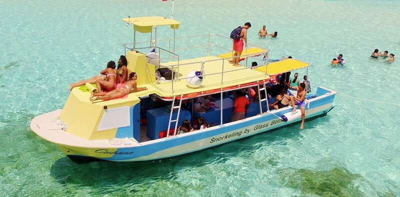 Cozumel: VIP Glass Bottom Boat & Snorkeling 3 Reefs Tour - The glass-bottom boat: comfort for swimmers and non-swimmers