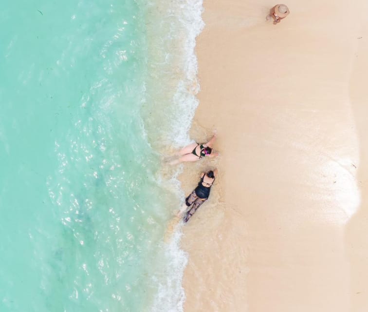 Daytour to Playa Tranquila VIP with Parasols, Lunch by bus! - The beach reality: vendors, sales pressure, and keeping your relax-mode