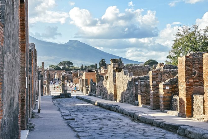 DISCOVERING POMPEII - VIP tour/Small group - Who this VIP-style tour is for (and who it’s not)