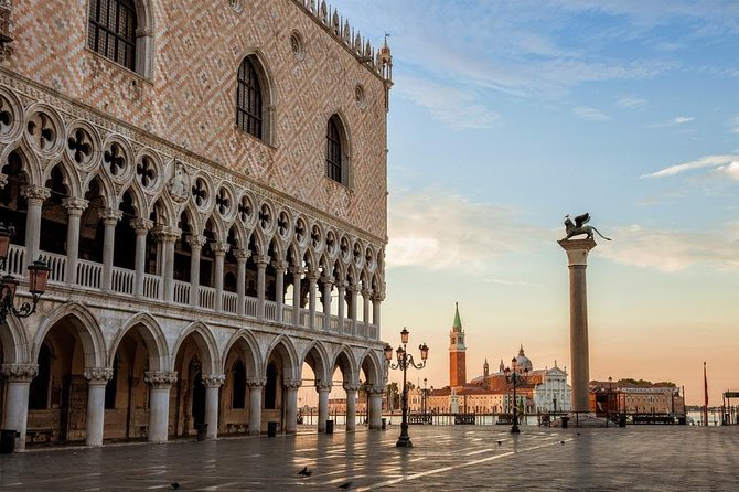 Doge's Palace & Saint Mark's After Hours Small Group Max 6 People - The possible break between palaces: plan like a pro