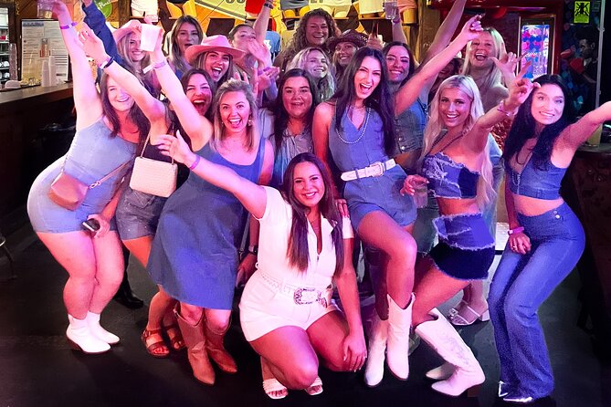 Downtown Austin VIP Bar & Club Crawl - Meeting Point and the Fast Start at 8:00 pm
