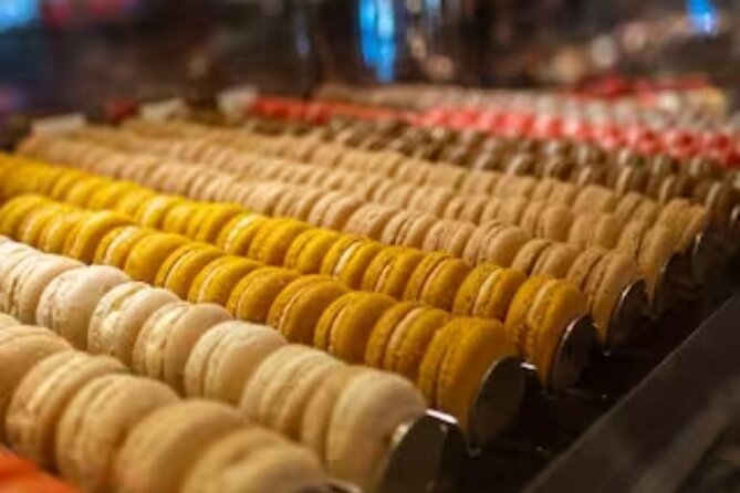 Downtown Vancouver Sinners and Sweets Tour With VIP Access - Key things I’d plan for on this VIP sweets + scandal tour
