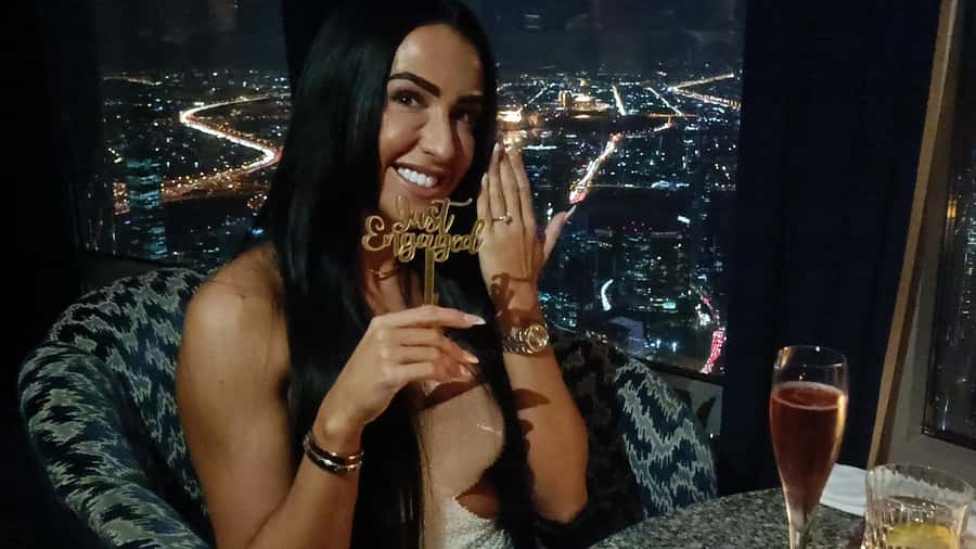 Dubai: Burj Khalifa VIP Sunset Tour with Porsche Transfer - Key takeaways before you book
