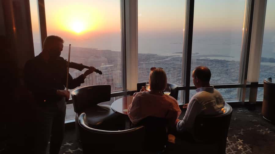 Dubai: Burj Khalifa VIP Sunset Tour with Porsche Transfer - Photography and your guide: how the experience turns personal
