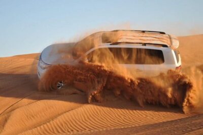 Dubai Evening 4x4 VIP Desert Safari ,Table Service BBQ Dinner - Live shows: belly dance, Tanura, fire, and Al Ayyala