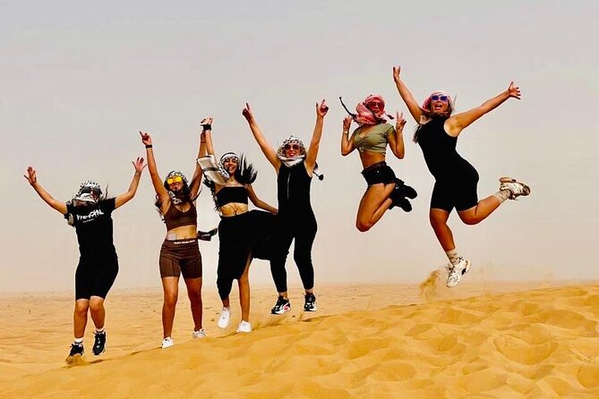 Dubai Red Dunes with Sandboarding, Camel Ride, Falcon & VIP Camp - Camel farm stop: a short ride with big atmosphere