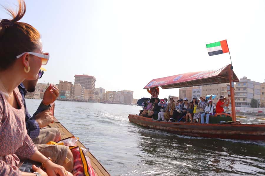 Dubai: VIP Private City Tour with Burj Khalifa Entry Tickets - Blue Mosque and the quiet side of Dubai