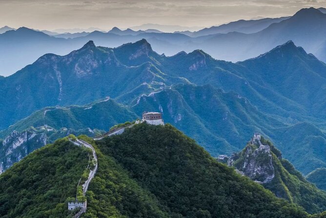 Exclusive Mutianyu Great Wall Tour: VIP Pass & Customized Options - Hotel pickup and private transport: the value hidden in the schedule