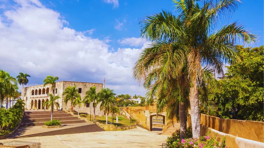 Exclusive VIP Excursion: Santo Domingo from Punta Cana – Private Service - Ciudad Colonial time: Cathedral, Pantheon, and Alcázar