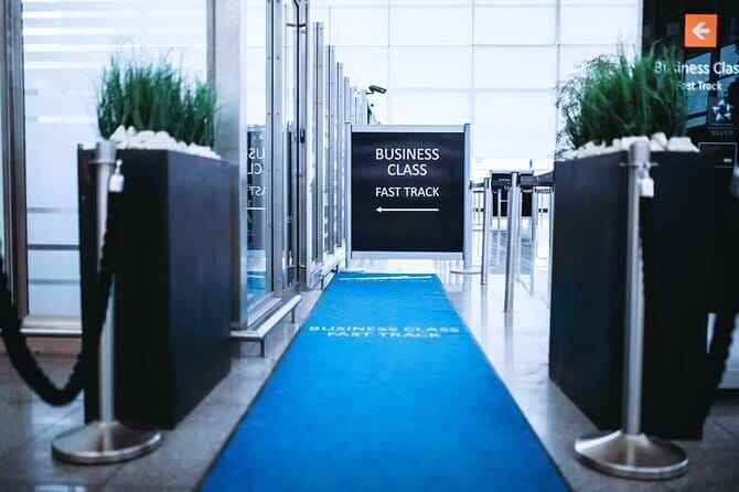 Fast Track VIP Service Noi Bai Airport (Hanoi - Vietnam) - Price and value: is $40.60 worth it?