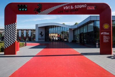 Ferrari Vip Day Tour with Test Drive - Simulator time at Push Start: fun, but follow the rules