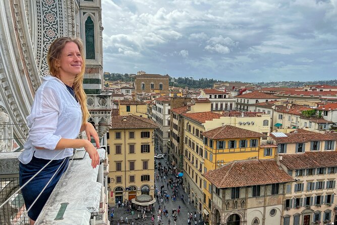 Florence David First Viewing & Duomo with Terrace VIP Access Tour - Practical tips: shoes, bags, water, and the photo rules