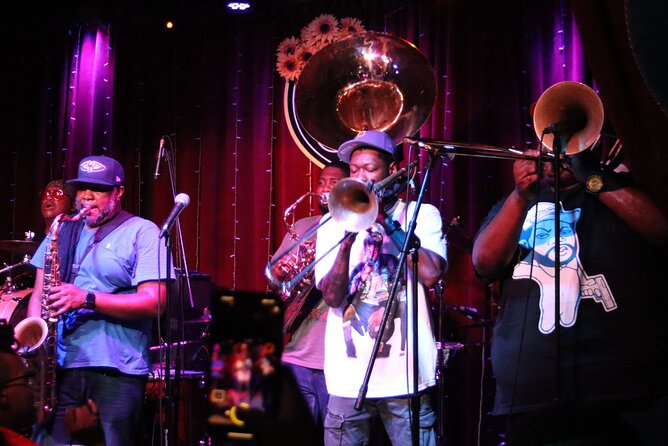 Frenchmen Street VIP Live Music Pub Crawl in New Orleans - The Frenchmen Art Bazaar Stop and the Glitter Bar Idea