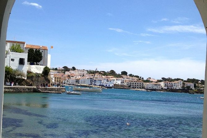 From Barcelona : Girona and Costa Brava Day Trip (VIP Small Group) - Calella de Palafrugell: guided time, lunch window, and that Mediterranean swim