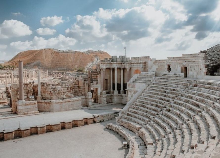 From Naples: Pompeii and Herculaneum VIP Tour with Lunch - Naples pickup to Pompeii: the van time you’ll actually use