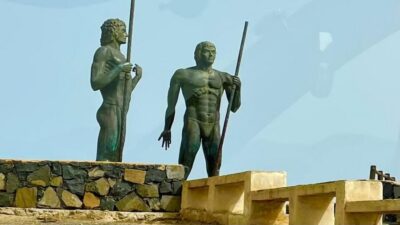 Fuerteventura: Island Highlights Guided VIP Sightseeing Tour - Pickup and the small-group comfort equation