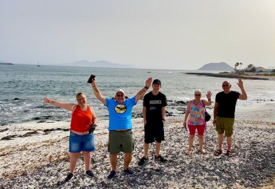 Fuerteventura: Island Highlights Guided VIP Sightseeing Tour - Ajuy’s caves and limestone walking time (the stop with real legs)