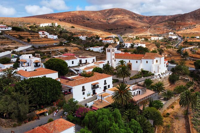 Fuerteventura: The Panoramic VIP island Tour. All HOTSPOTS! - Mirador Guise y Ayose: 669 Meters of Storytelling